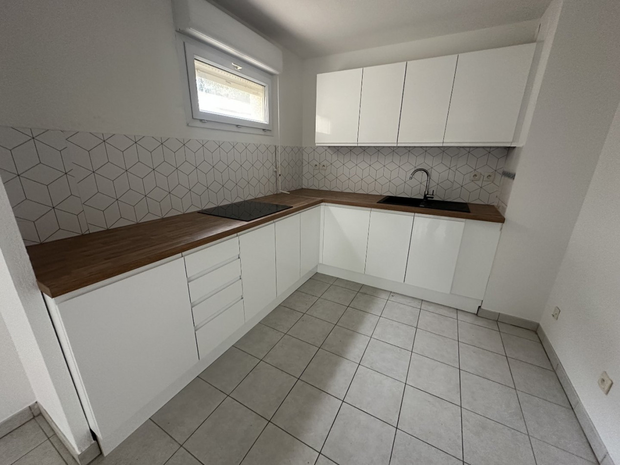 location Appartement en résidence Sete - Photo 4