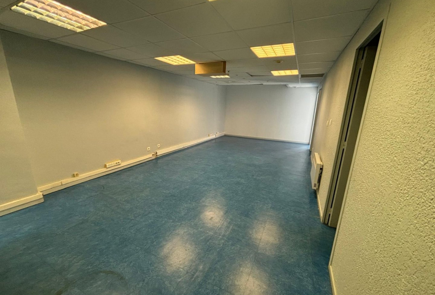 vente Local commercial Beziers - Photo 2