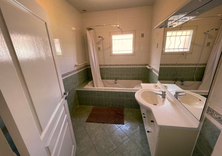 sale Villa d'architecte Margon