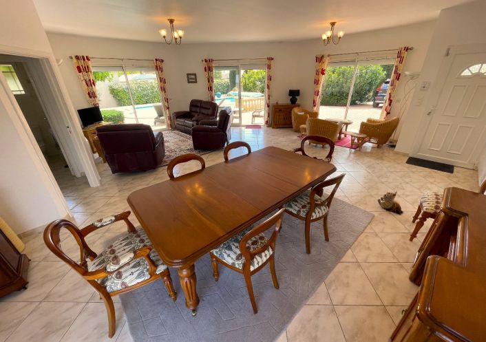 sale Villa d'architecte Margon