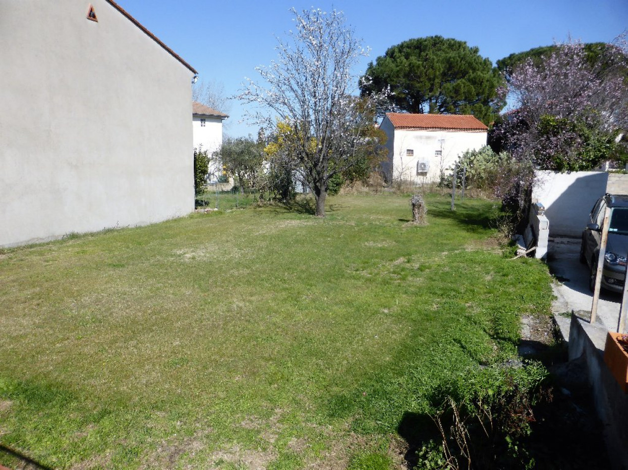 vente Terrain constructible Saint Genis Des Fontaines - Photo 3