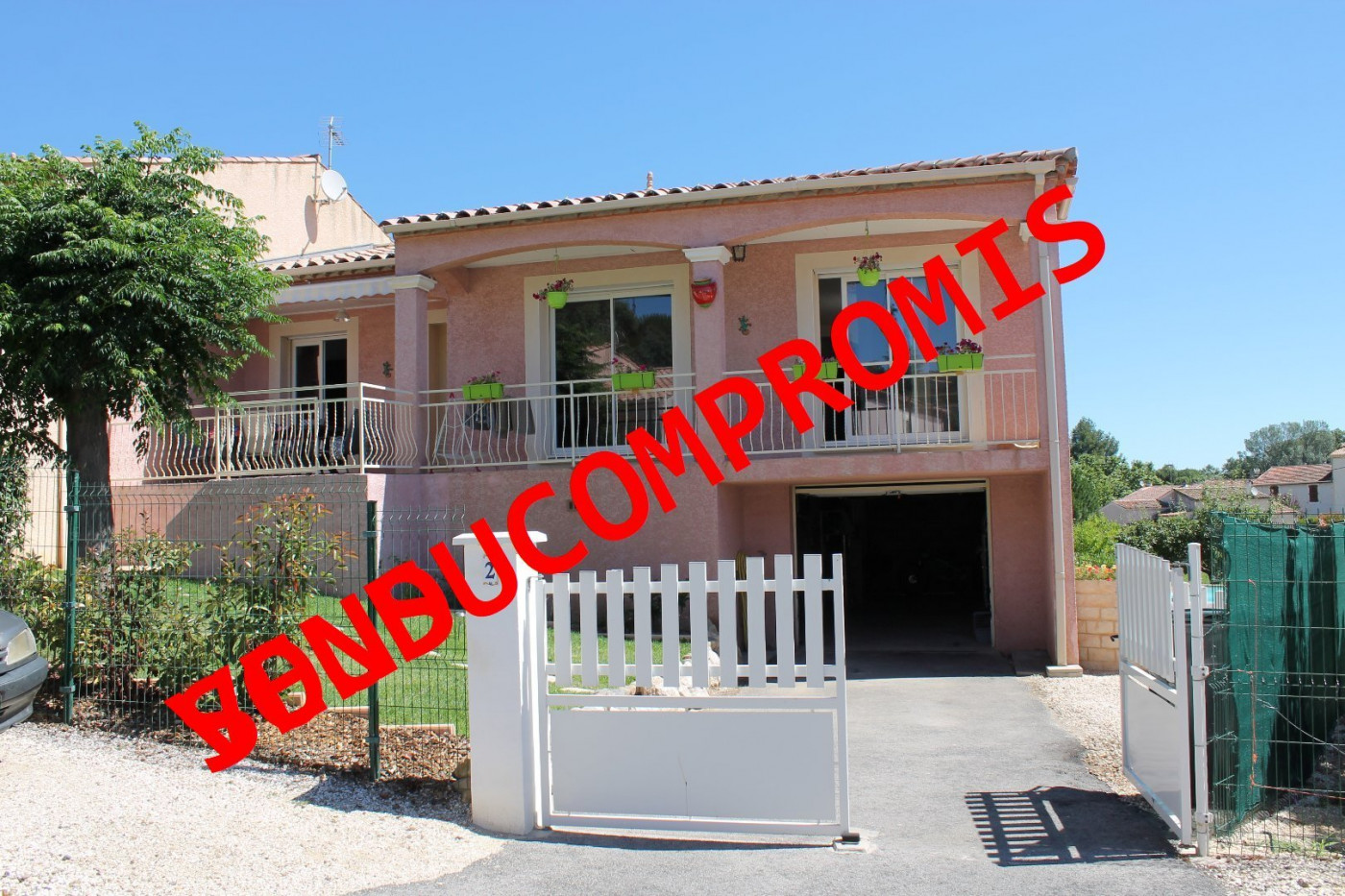 vente Maison Pouzolles - Photo 1