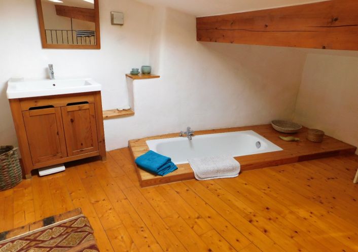 vente Maison de village Latour De France