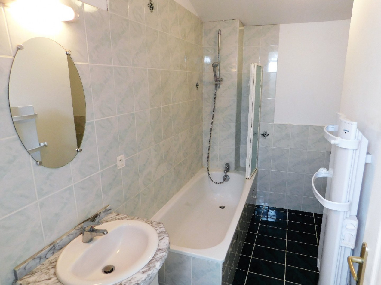 vente Maison de village Lesquerde - Photo 8