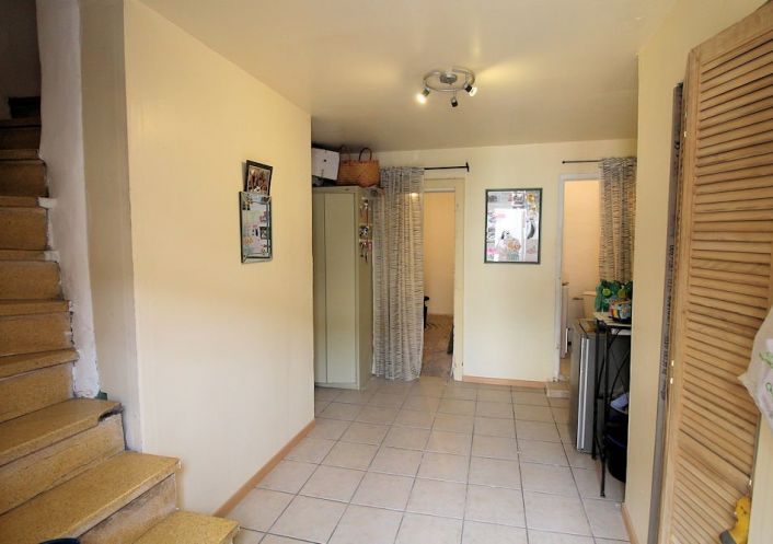vente Maison de village Pouzolles