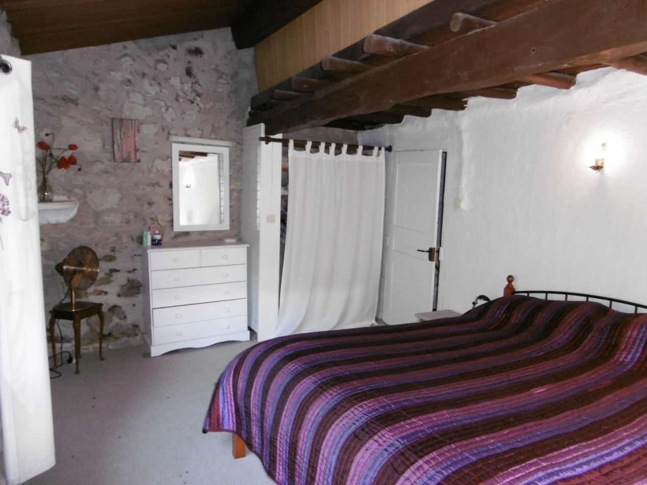 sale Maison en pierre Le Tech - Photo 9