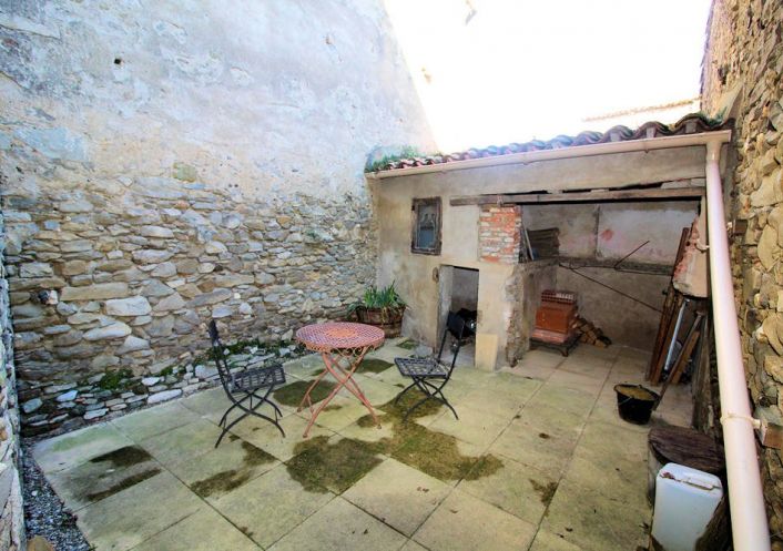 vente Maison de village Pepieux