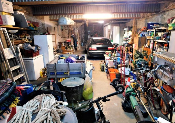 sale Maison de village Paziols