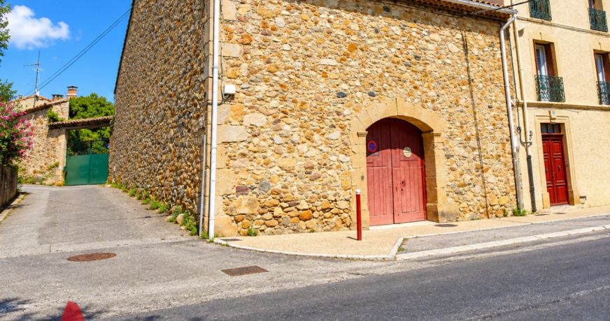 vente Remise en pierre Gabian