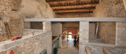 vente Remise en pierre Gabian