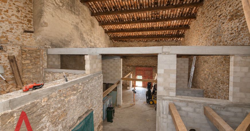 vente Remise en pierre Gabian