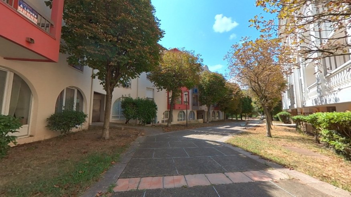 sale Appartement en résidence Lamalou Les Bains - Photo 1