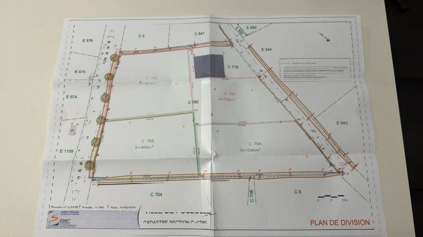 sale Terrain constructible Pouzolles - Photo 3