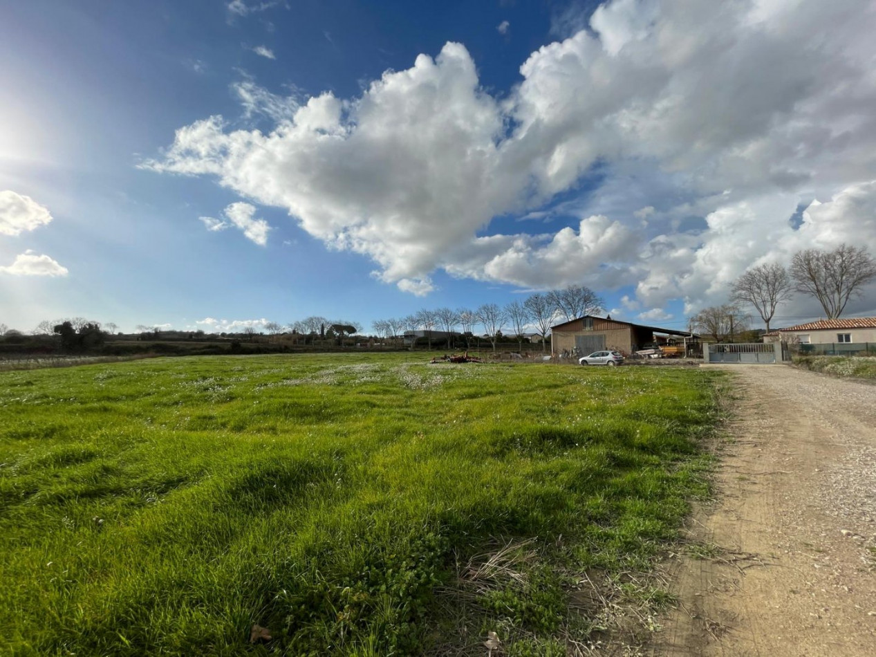 sale Terrain constructible Pouzolles - Photo 6