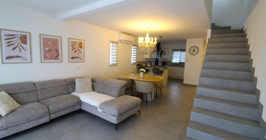 vente Maison Pouzolles