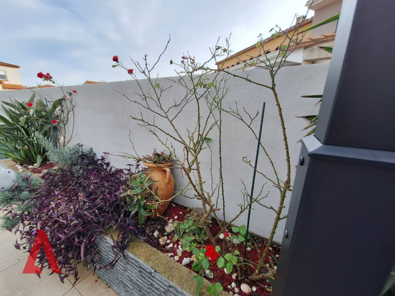 vente Villa Brouilla - Photo 9