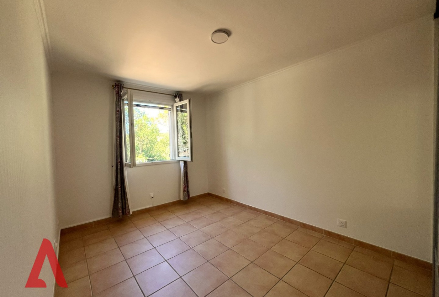 vente Villa Fouzilhon - Photo 10