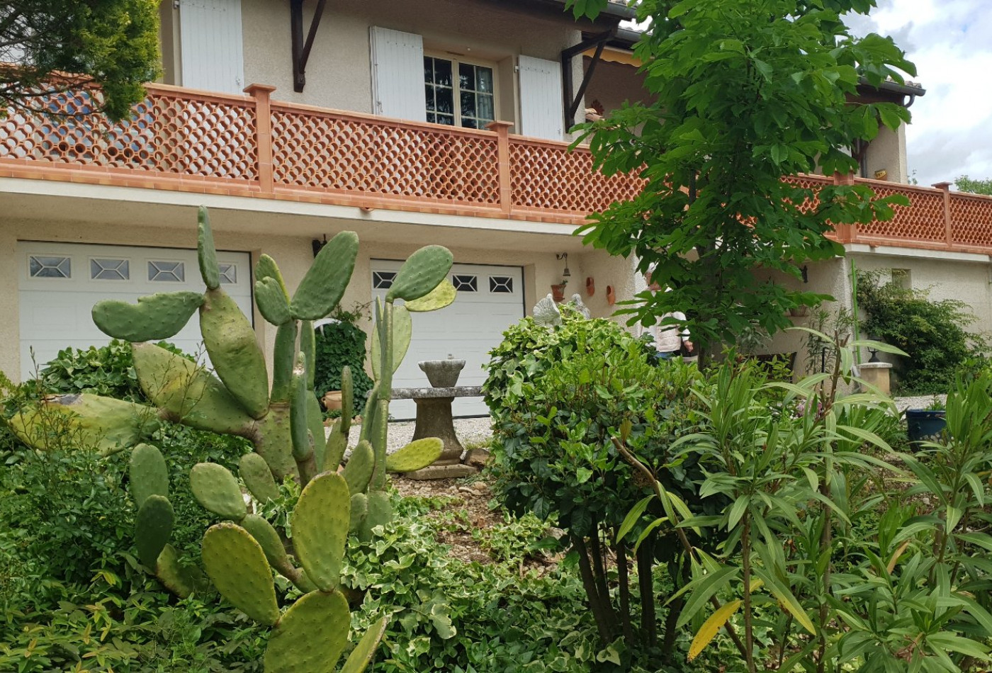 vente Maison Poujols - Photo 2