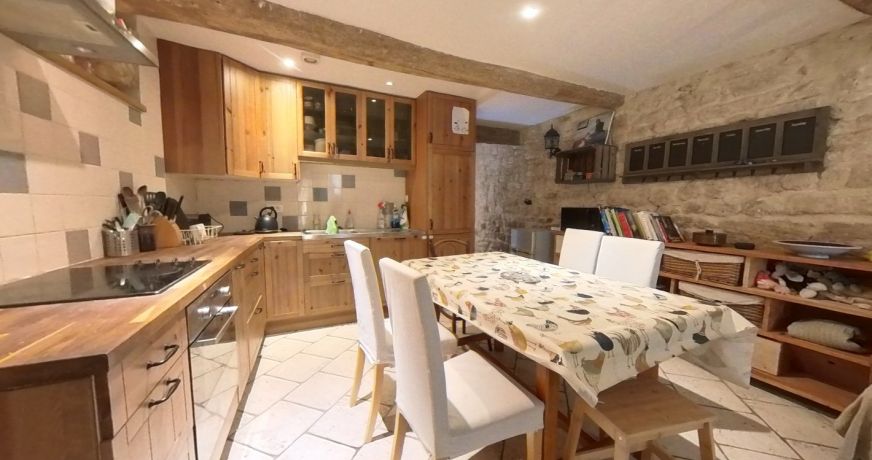 vente Maison de village Nezignan L'eveque