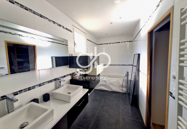 vente Maison Saint Bres - Photo 7