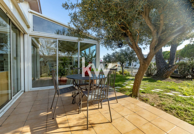 vente Appartement Port Camargue - Photo 2