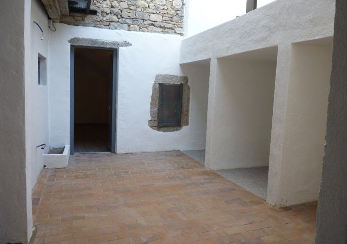 location Appartement Claret