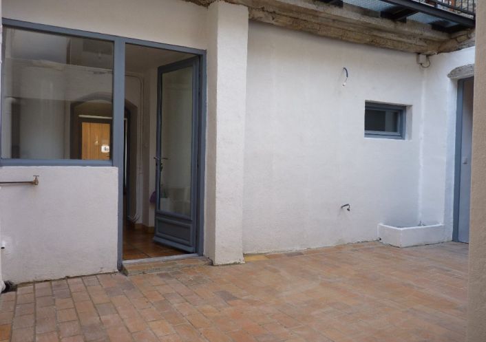 location Appartement Claret