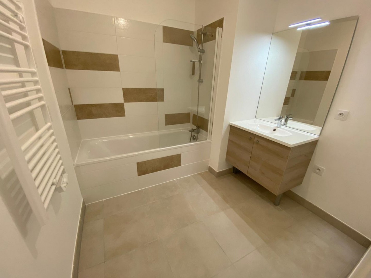 location Appartement Juvignac - Photo 5