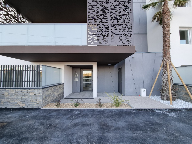 location Parking extérieur Baillargues - Photo 1