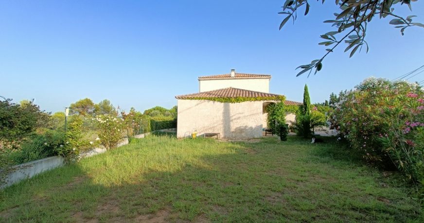 location Villa Boisseron