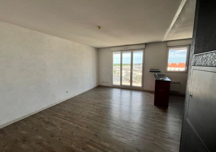 location Appartement Nimes