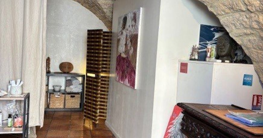 location Local commercial Prades Le Lez