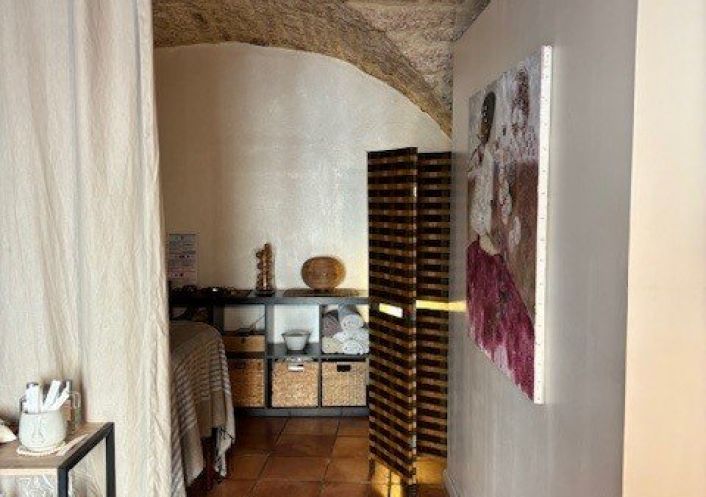 location Local commercial Prades Le Lez