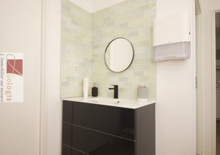 sale Locaux d'activité Ganges