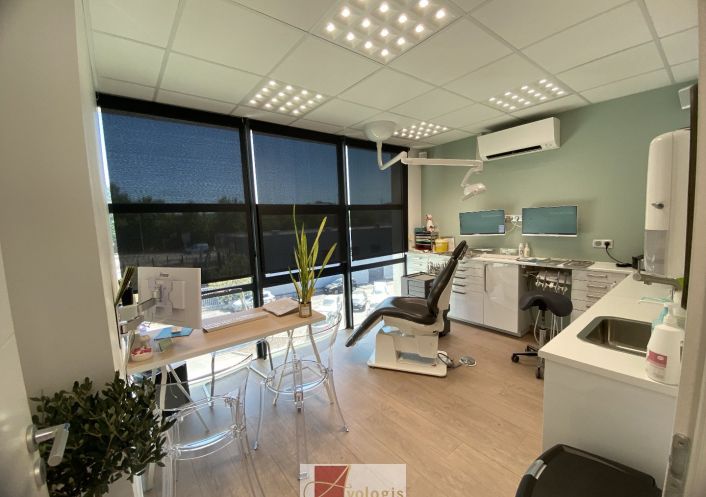 sale Locaux d'activité Ganges