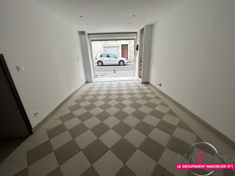 letting Garage Pignan