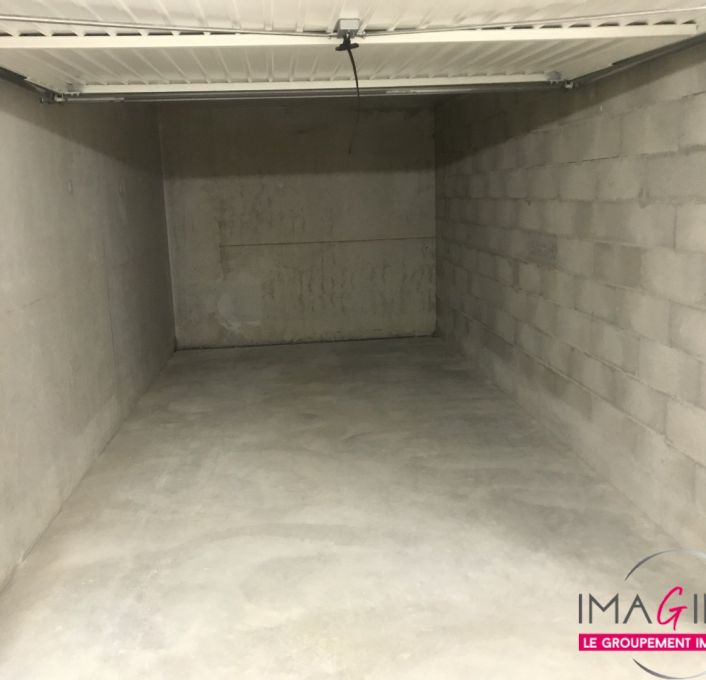 à louer Garage Saint Jean De Vedas