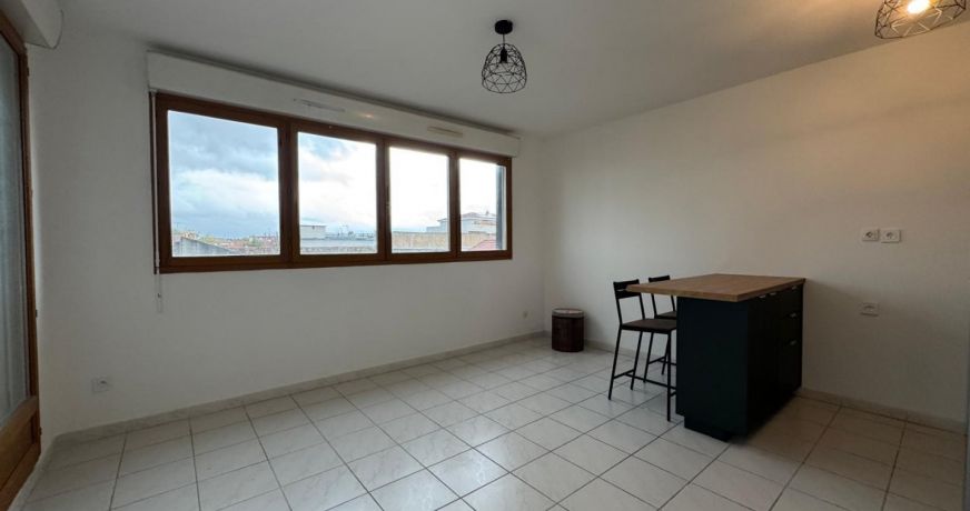 location Appartement Lunel