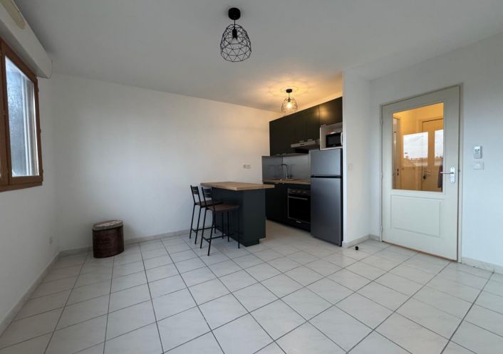 à louer Appartement Lunel