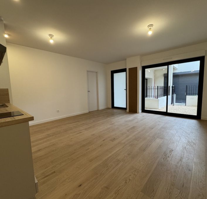 à louer Appartement Nimes