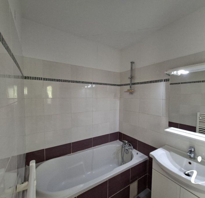 location Maison Saussan