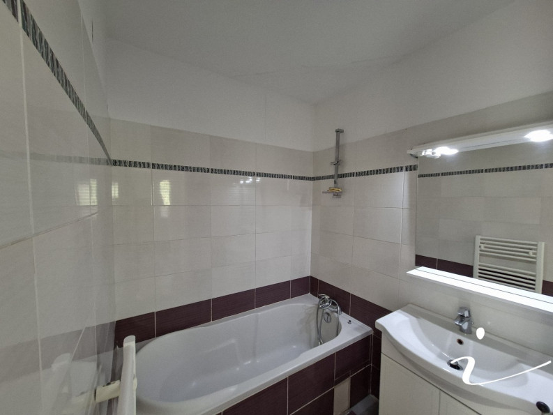 location Maison Saussan