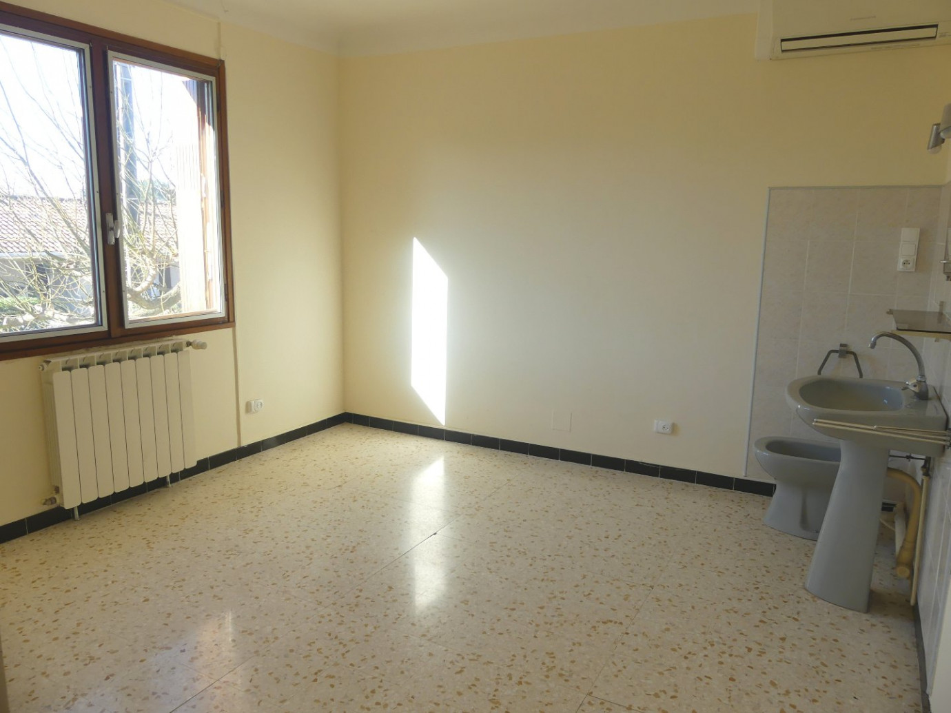 à vendre Villa Saint Bres - Photo 8