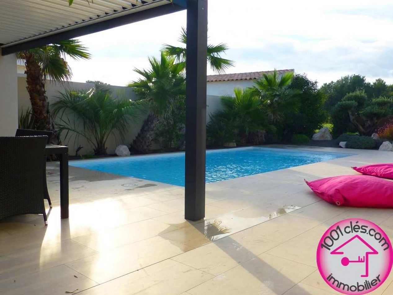 for sale Villa d'architecte Castries - Photo 3