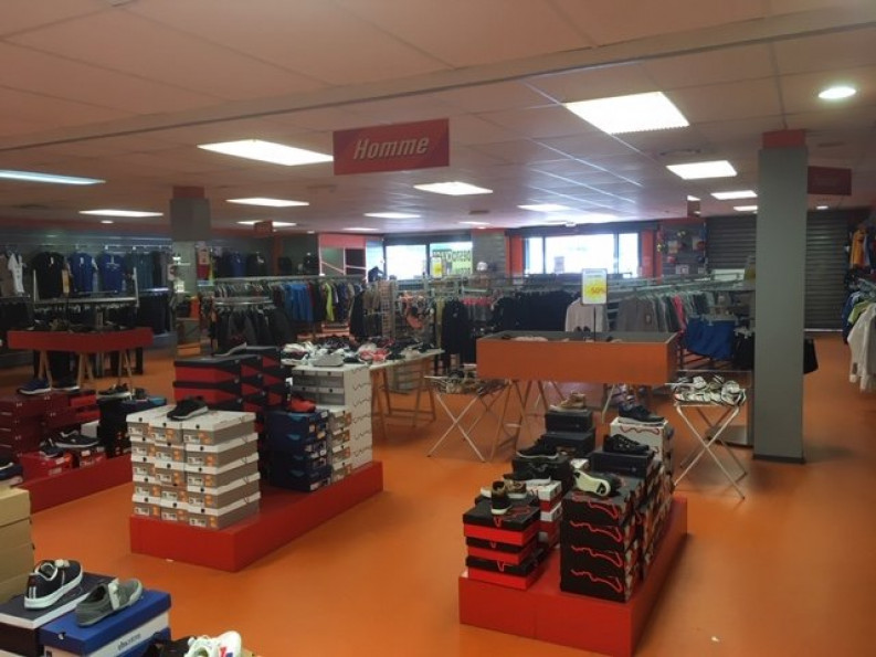 location Local commercial Beziers - Photo 10