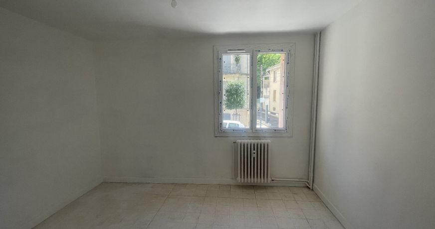 location Appartement terrasse Beziers