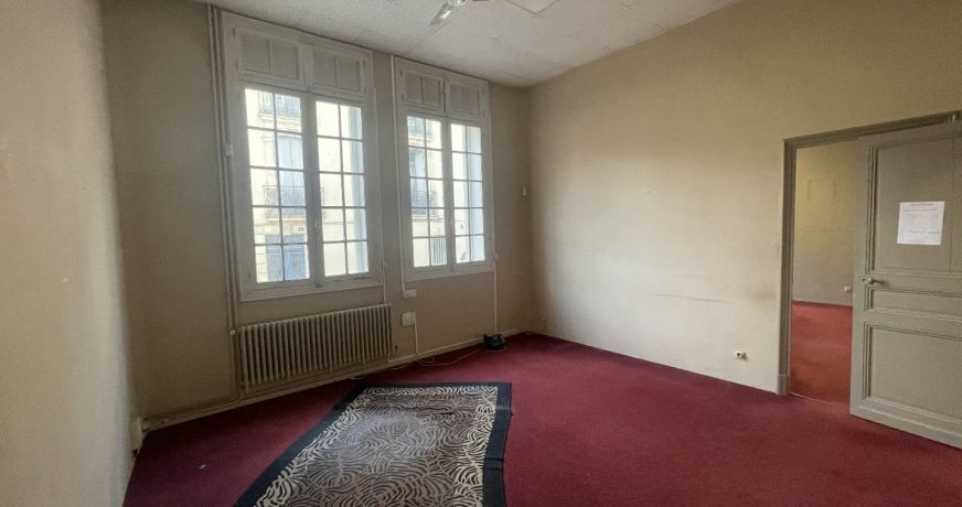 vente Bureau Beziers