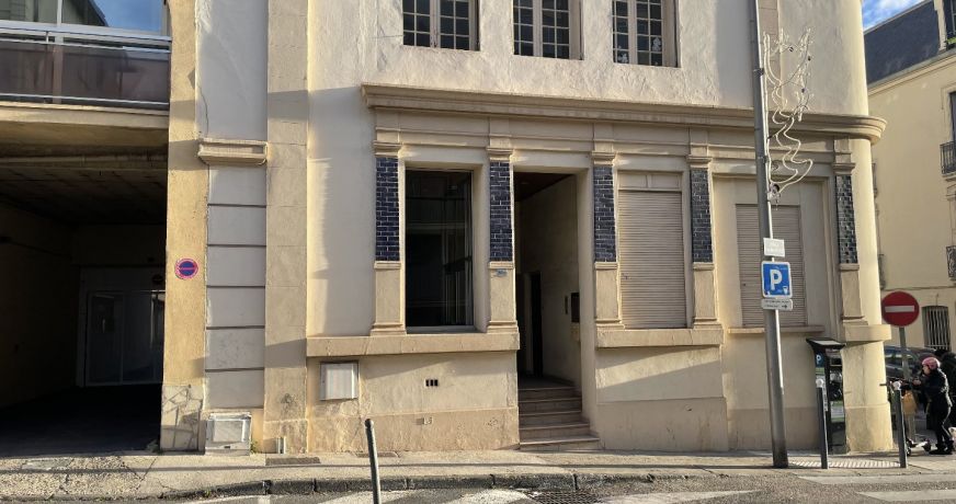 vente Bureau Beziers