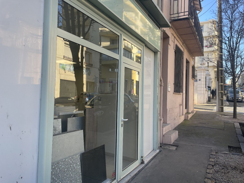 vente Local commercial Beziers - Photo 2