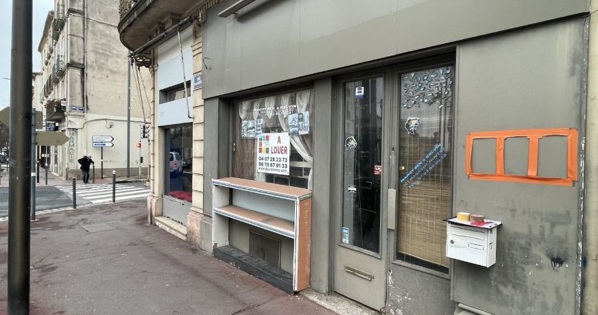 location Local commercial Beziers